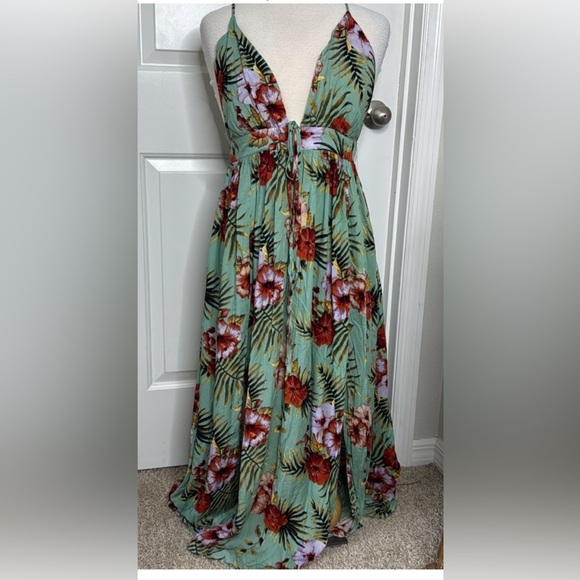 NEW Blush J Floral Maxi Dress with Tropical Print NWT - Picture 1 of 3